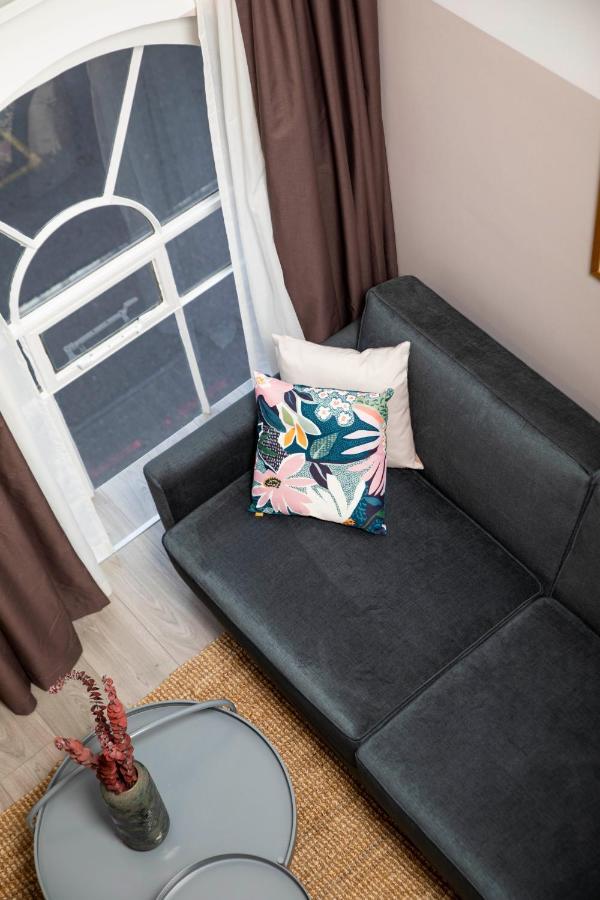 Bob W Commercial House Лондон Экстерьер фото